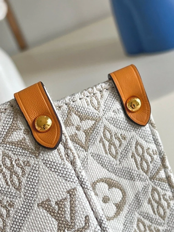VUITTON LOUIS MM ONTHEGO 0213